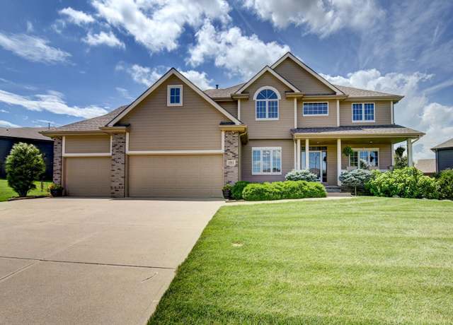 Property at 19311 Josephine St, Gretna, NE 68028, 4 beds, 4.5 baths