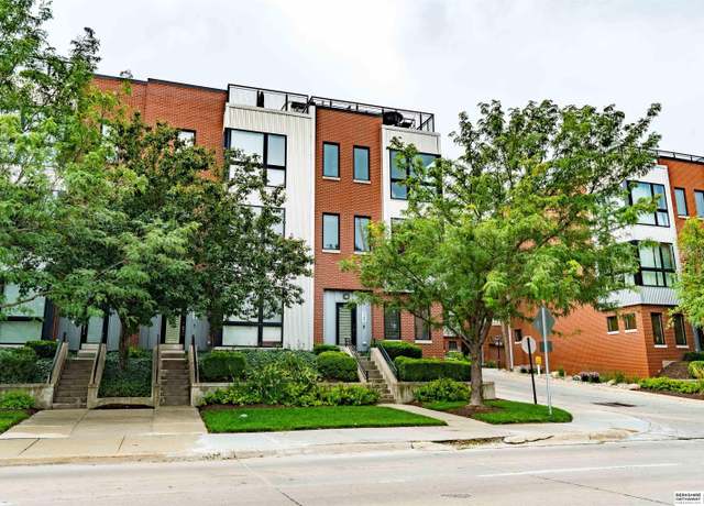 Property at 1147 Leavenworth St, Omaha, NE 68102, 3 beds, 3.5 baths