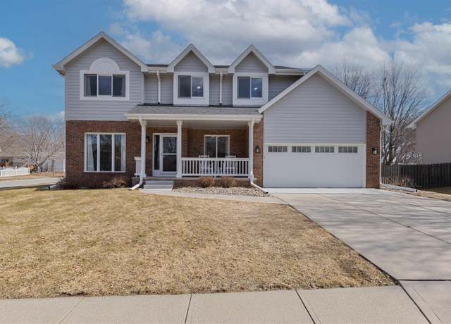 Property at 1046 N 20th Avenue Circle, Blair, NE 68008, 4 beds, 3 baths