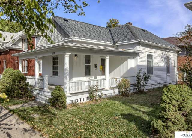 Property at 1112 S 23 St, Lincoln, NE 68502, 2 beds, 1 bath