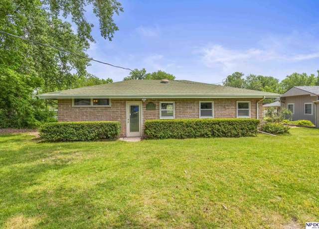 Property at S-1037 Timber Ln, Fremont, NE 68025, 3 beds, 2 baths