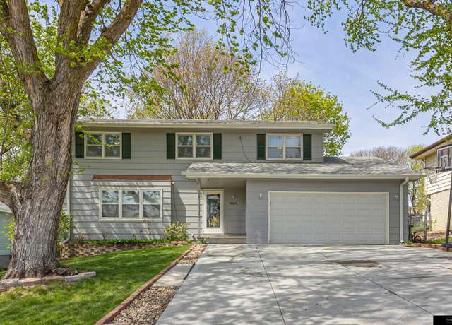 Property at 5624 N 92 St, Omaha, NE 68134, 4 beds, 2.5 baths