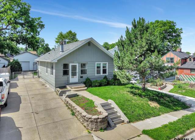 Property at 6035 Woolworth Ave, Omaha, NE 68106, 2 beds, 2 baths