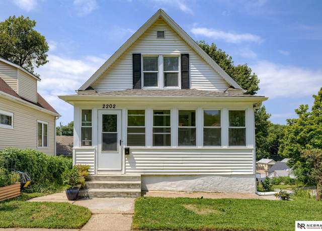 Property at 2202 S 12th St, Omaha, NE 68108, 2 beds, 2 baths