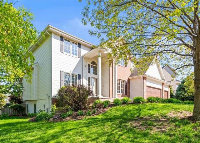 Property at 10921 S 172nd St, Omaha, NE 68136, 5 beds, 2 baths