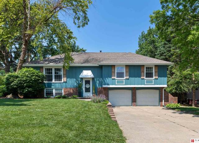 Property at 622 S 126th St, Omaha, NE 68154-0000, 3 beds, 2 baths