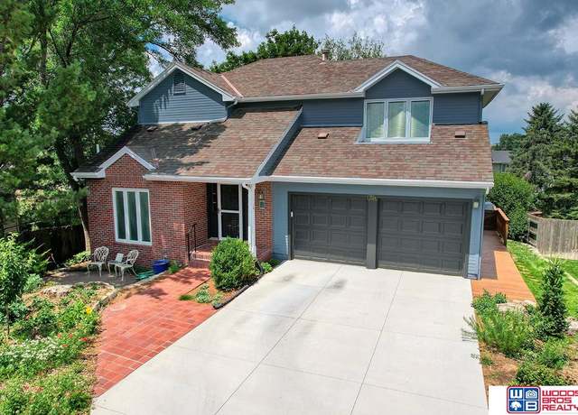 Property at 7324 Skyhawk Cir, Lincoln, NE 68506, 3 beds, 2.5 baths