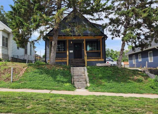 Property at 1032 Atlas St, Omaha, NE 68107, 3 beds, 2 baths