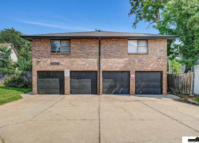 Property at 2220 C St, Lincoln, NE 68502, 14 beds, 7 baths
