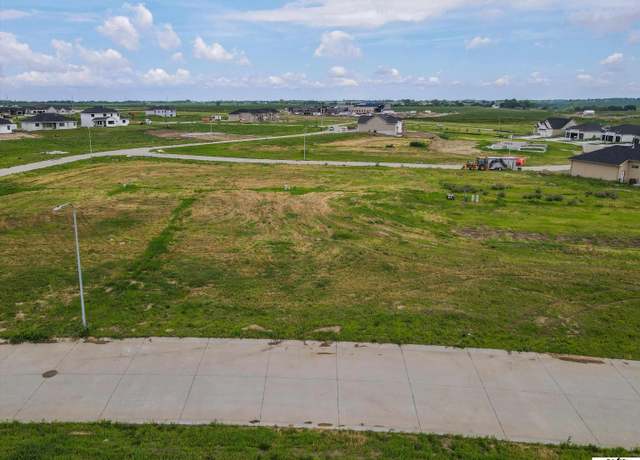 Property at 19418 Ellison Ave, Elkhorn, NE 68022