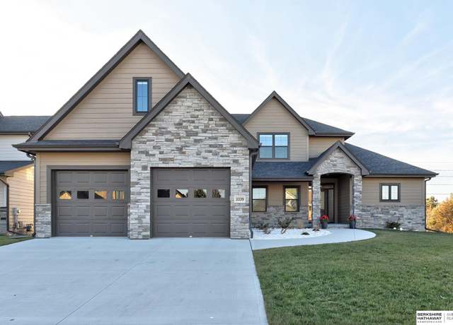 Property at 3339 Robyn Ridge Rd, Fremont, NE 68025, 4 beds, 3.5 baths