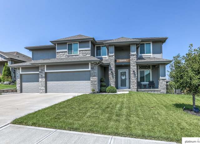 Property at 18808 Boyd St, Omaha, NE 68022, 6 beds, 4.5 baths