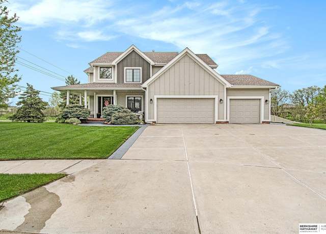 Property at 19301 Audrey St, Gretna, NE 68028, 4 beds, 3.5 baths