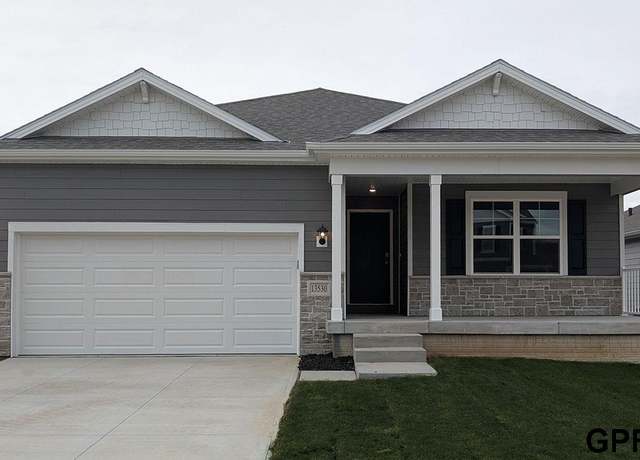 Property at 7018 N 135th Cir, Omaha, NE 68142, 4 beds, 3 baths