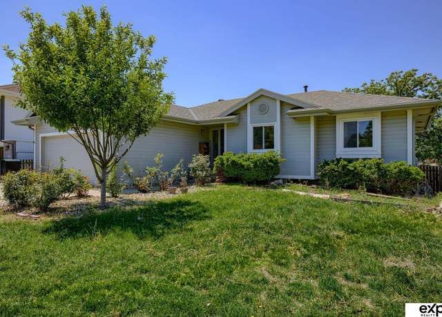 Property at 5118 S 167 Ave, Omaha, NE 68135, 3 beds, 4 baths