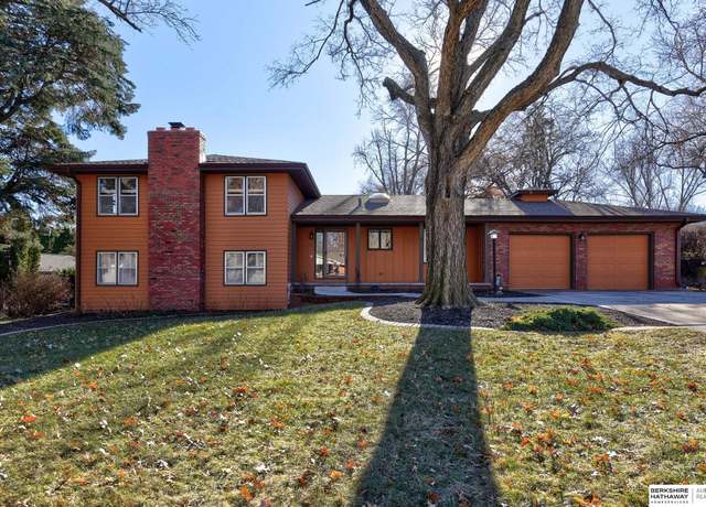 Property at 10733 Cedar St, Omaha, NE 68124, 4 beds, 2.5 baths