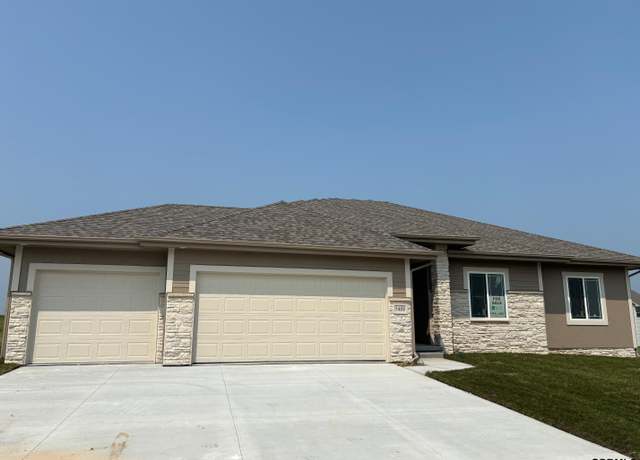Property at 5408 N 190 Ave, Elkhorn, NE 68022, 3 beds, 2.5 baths