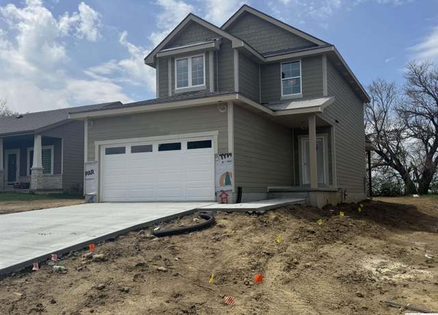 Property at 7606 N 116th Ave, Omaha, NE 68142, 3 beds, 2.5 baths