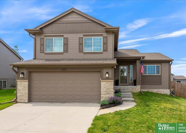 Property at 16501 Potter St, Bennington, NE 68007, 3 beds, 2.5 baths