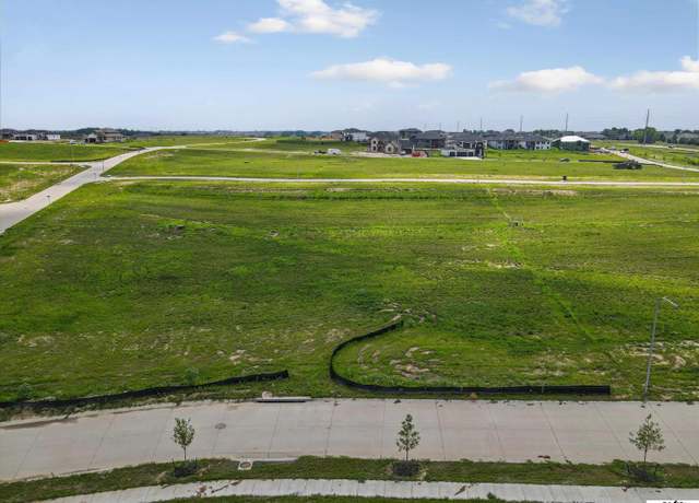Property at 5505 N 199 St, Elkhorn, NE 68022