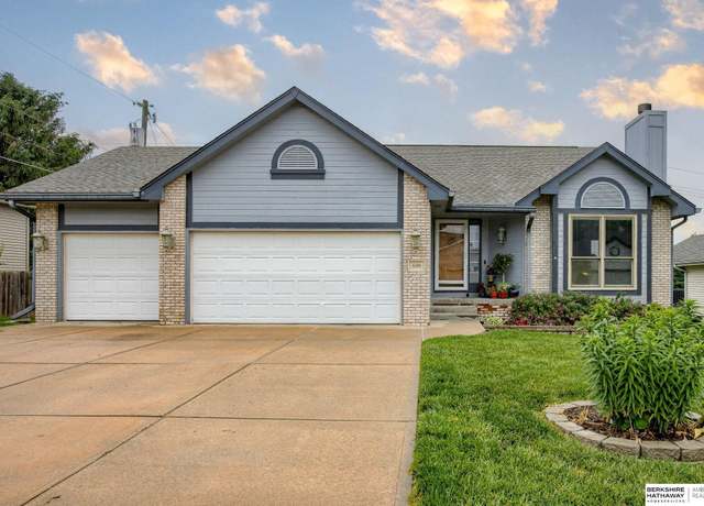 Property at 600 N 6th St, Springfield, NE 68059, 5 beds, 3 baths