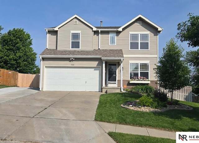 Property at 7680 S 161st Ter, Omaha, NE 68136, 4 beds, 2.5 baths