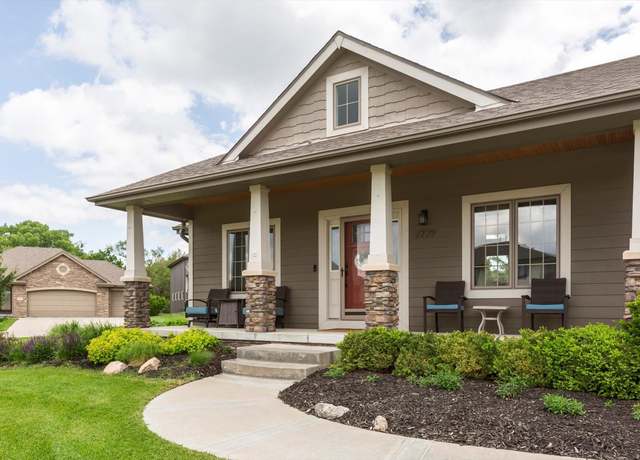 Property at 2729 N 178th St, Omaha, NE 68116, 4 beds, 3 baths
