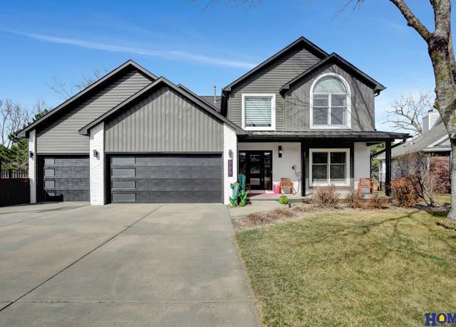Property at 4620 Elk Ridge Cir, Lincoln, NE 68516, 4 beds, 3.5 baths