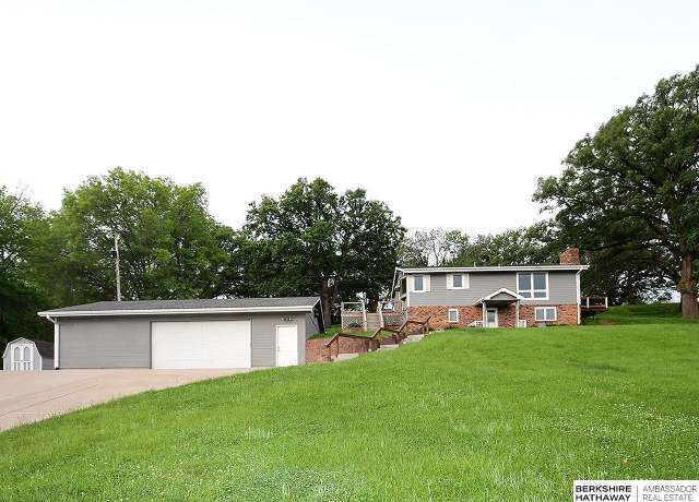 Property at 22327 Three Bridge Rd, Council Bluffs, IA 51503, 3 beds, 2 baths