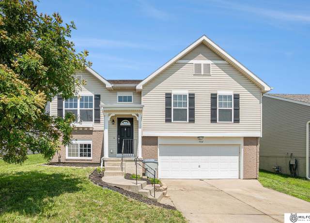 Property at 8830 Quest St, Omaha, NE 68122, 3 beds, 2 baths