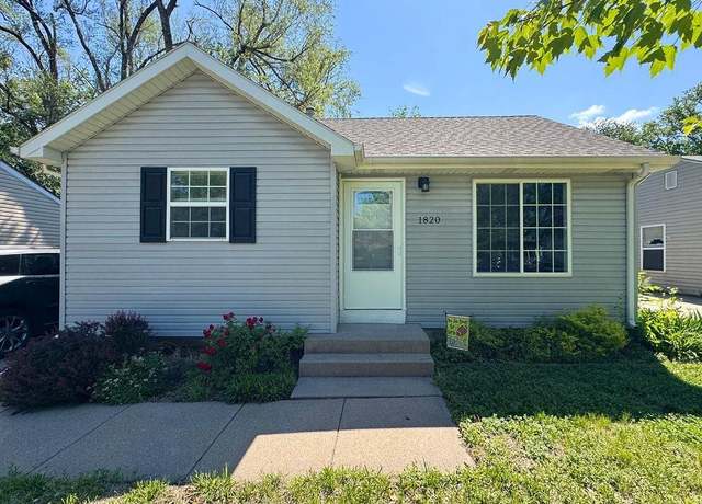 Property at 1820 N 24th St, Lincoln, NE 68503, 2 beds, 2 baths