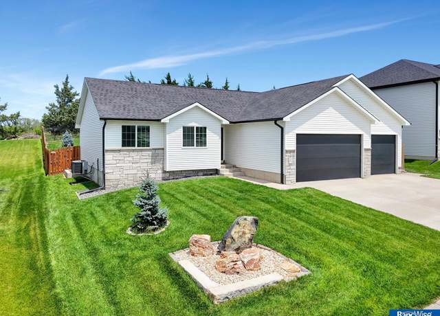 Property at 840 Whitetail Run Cir, Ashland, NE 68003, 4 beds, 3 baths