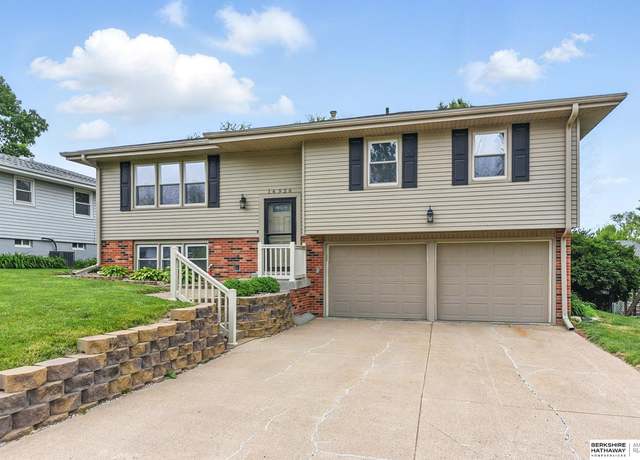 Property at 14936 L St, Omaha, NE 68137, 3 beds, 1.5 baths