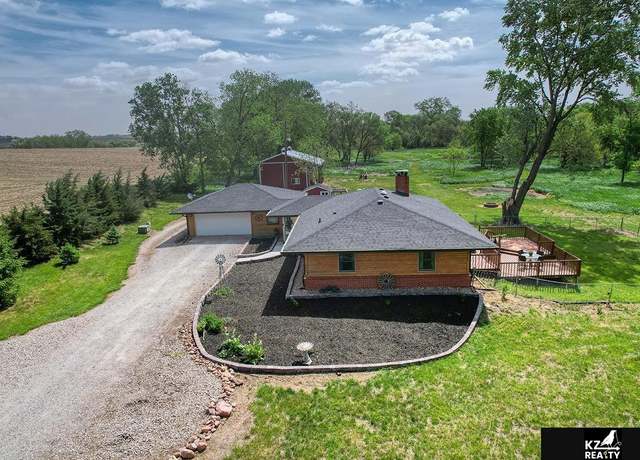 Property at 11618 N 14 St, Raymond, NE 68428, 2 beds, 1.5 baths