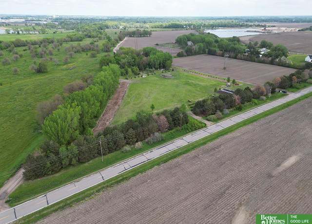 Property at 2004 E Stolley Park Rd, Grand Island, NE 68801