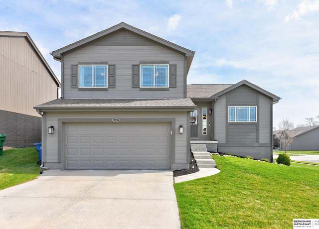 Property at 13904 Iowa St, Omaha, NE 68142, 3 beds, 2.5 baths