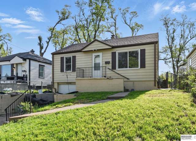 Property at 3325 N 38th St, Omaha, NE 68111, 2 beds, 2 baths