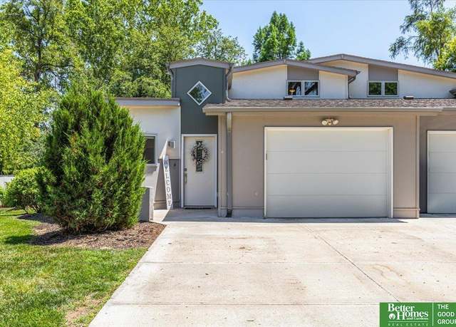 Property at 3623 Clifton Ct, Omaha, NE 68134, 3 beds, 2.5 baths