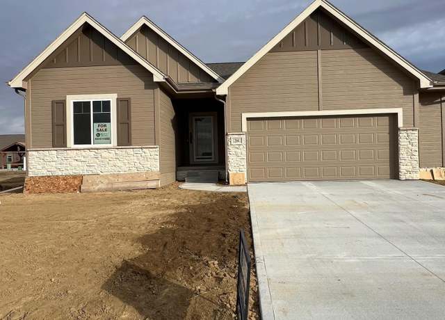 Property at 12041 Daniell Rd, Bellevue, NE 68123, 3 beds, 2.5 baths