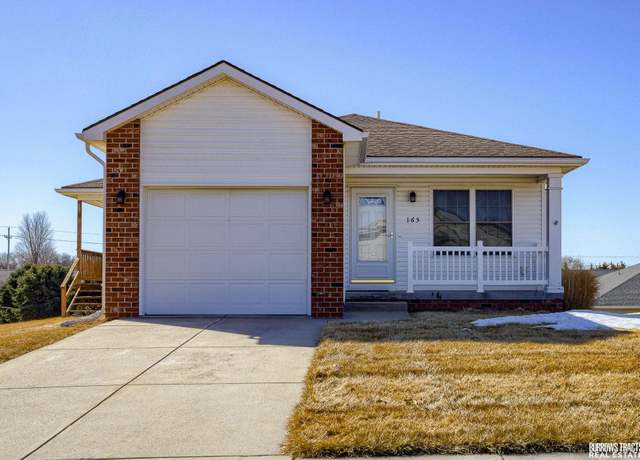 Property at 165 W 18 St, Syracuse, NE 68446, 3 beds, 2 baths