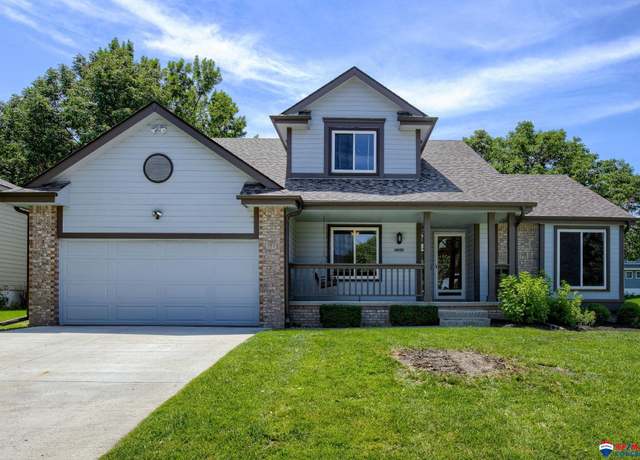 Property at 16929 K St, Omaha, NE 68135, 4 beds, 3.5 baths