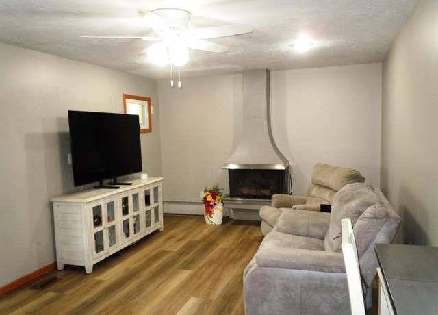 Property at 609 N 4th St, Missouri Valley, IA 51555, 2 beds, 2 baths