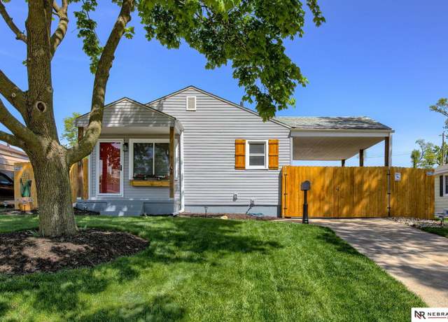 Property at 3420 Sheffield St, Omaha, NE 68112, 3 beds, 1.5 baths