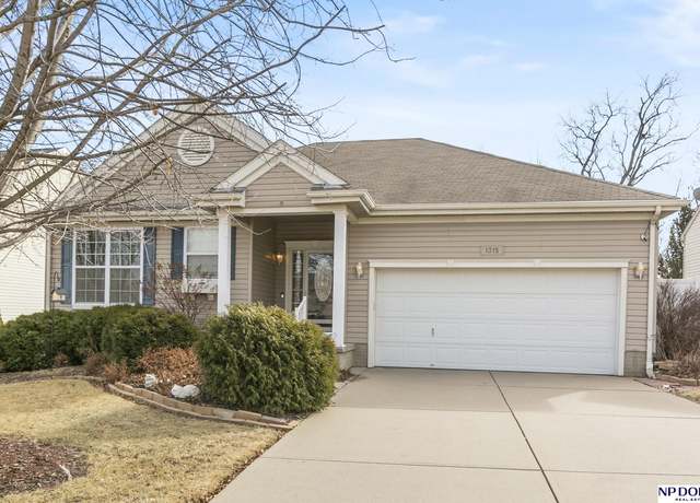 Property at 1315 N 208th St, Elkhorn, NE 68022, 3 beds, 2.5 baths