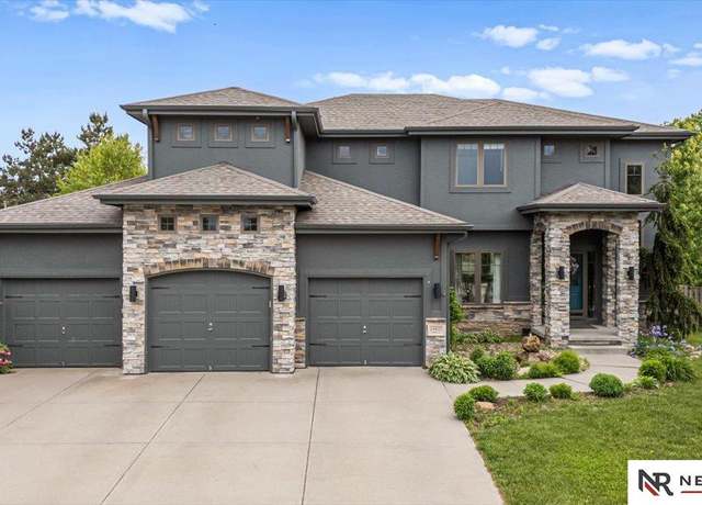 Property at 18402 Polk St, Omaha, NE 68135, 4 beds, 3 baths