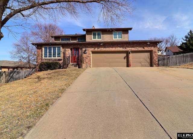 Property at 14114 Borman Cir, Omaha, NE 68138, 4 beds, 2.5 baths