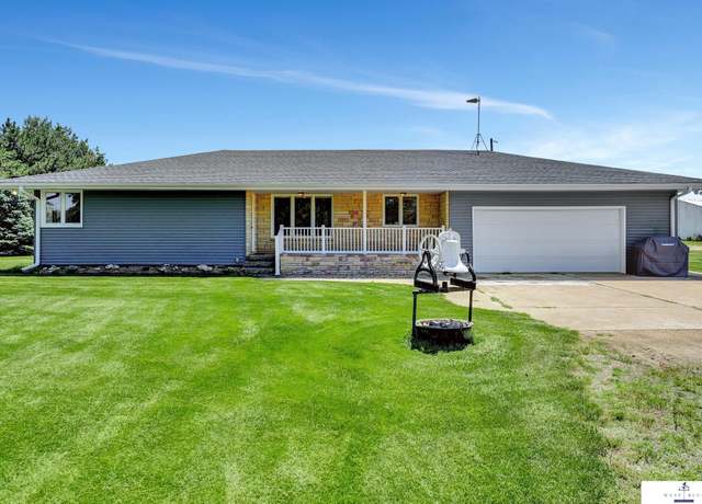 Property at 2311 20 Rd, Gresham, NE 68367, 4 beds, 2 baths