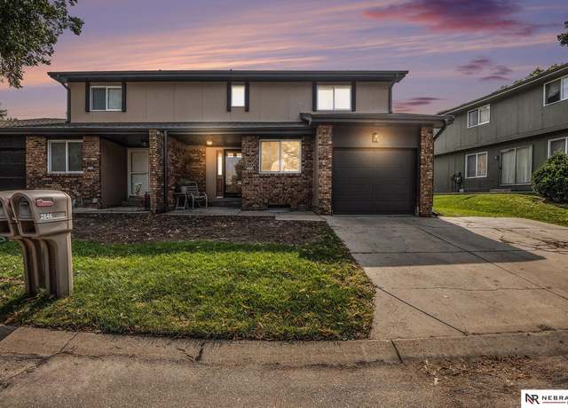 Property at 2846 S 162nd Plz, Omaha, NE 68130, 3 beds, 3.5 baths