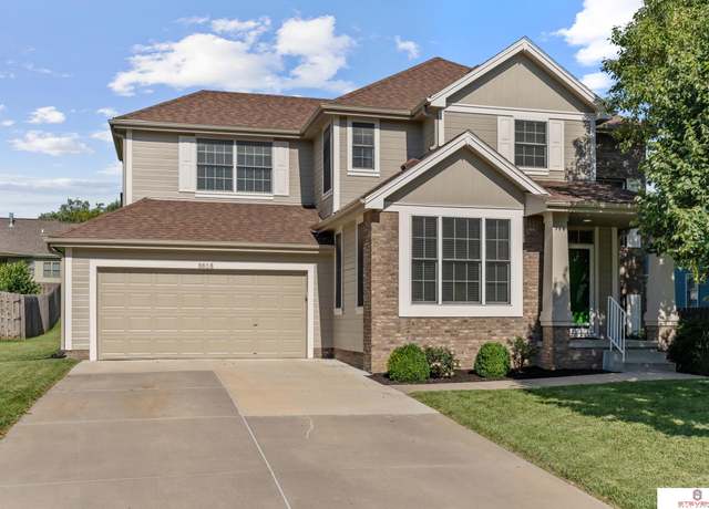Property at 5608 N 151st St, Omaha, NE 68116, 4 beds, 3 baths