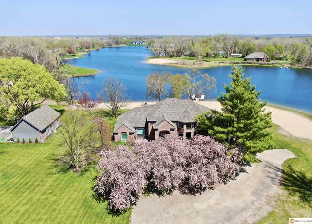 Property at 2505 Campanile Rd, Waterloo, NE 68069, 4 beds, 4 baths